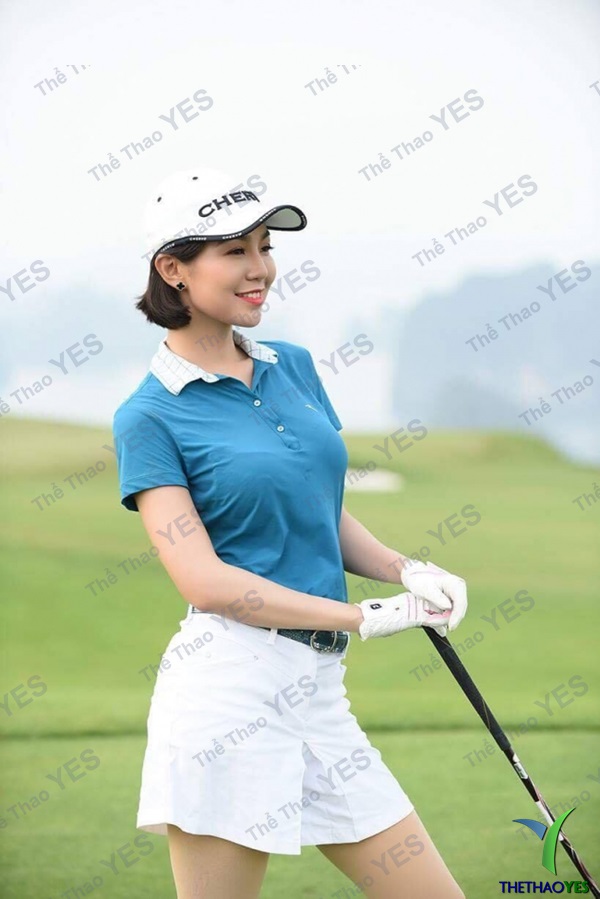 Nữ đánh golf mặc gì