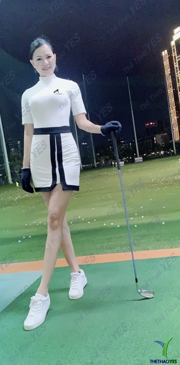 Quần áo đánh golf nữ